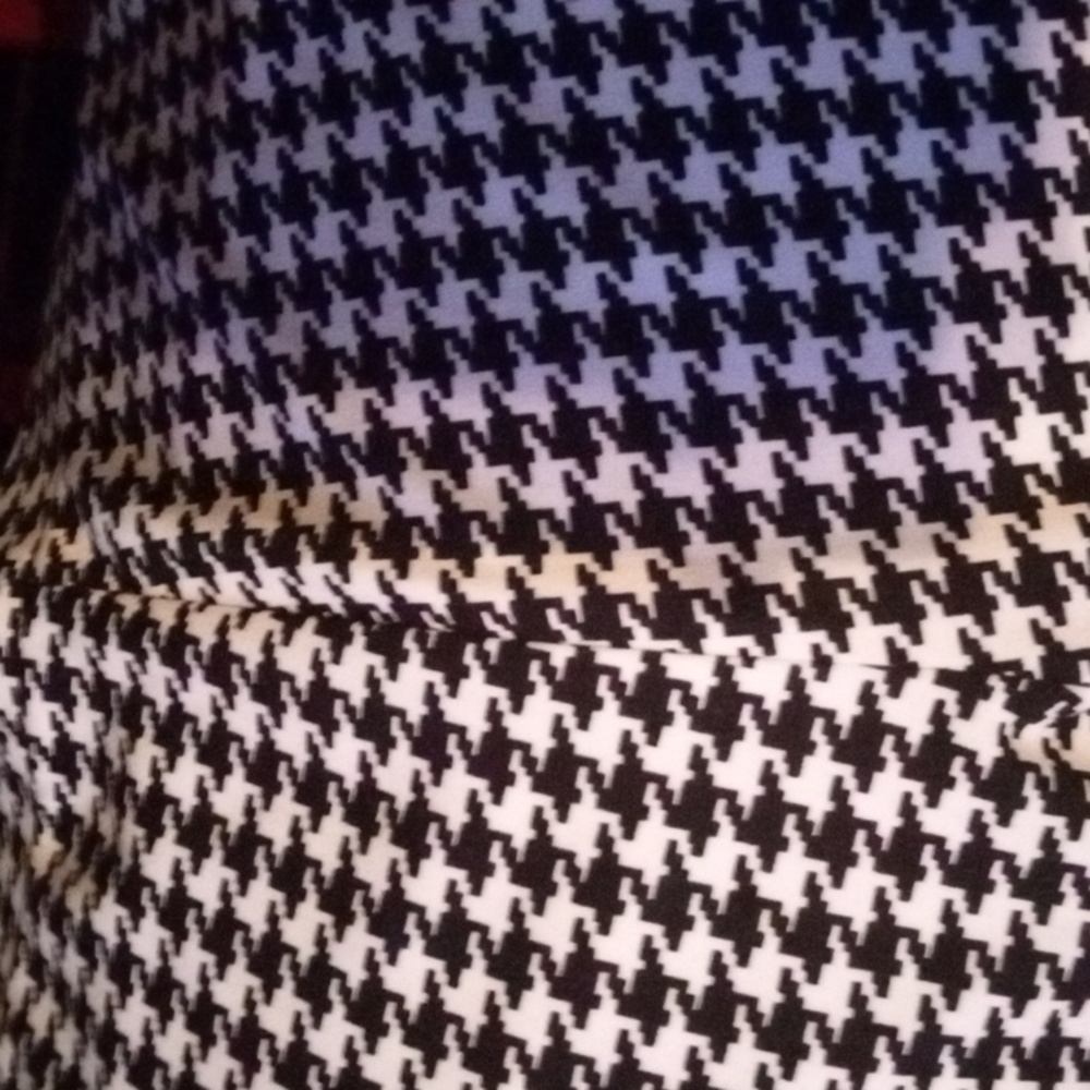 Pants - Picture 2 of 4
